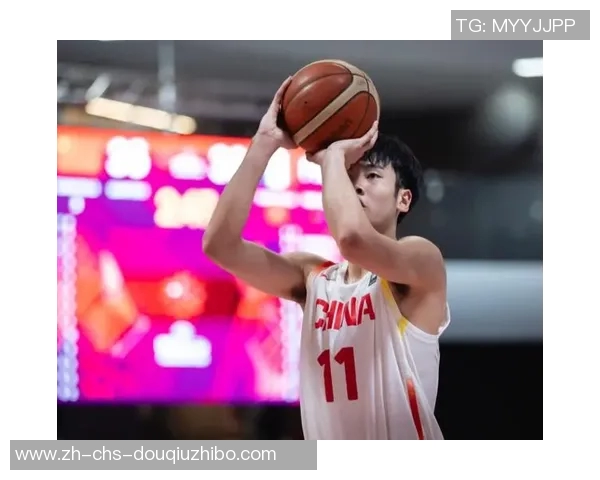 中国男篮双星联手贡献40分朱正关键失误影响比赛郇斯楠砍下16分6盖帽表现出色